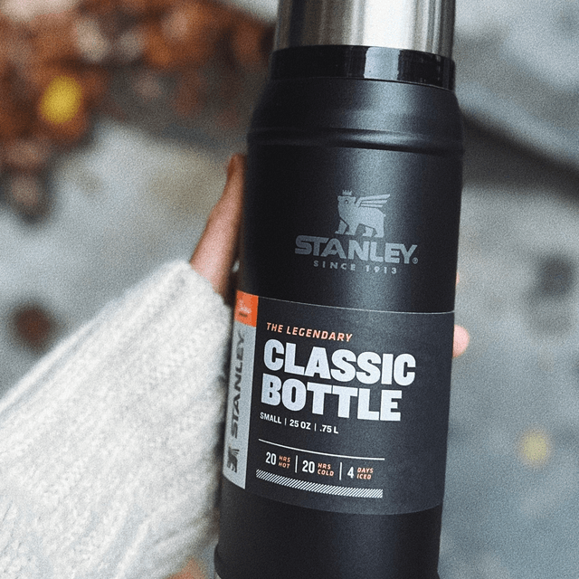 Stanley The Legendary Classic Bottle 0,75L Matte Black 