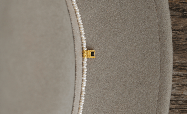 Hoed Ketting TS Off White Beads and Pearls