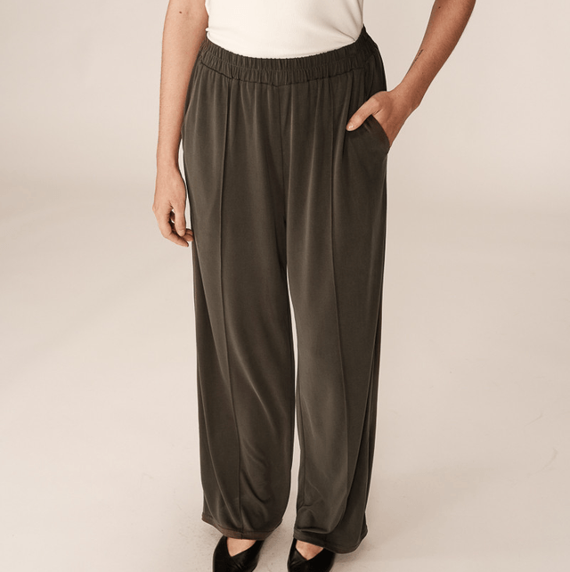 Soft Modal Pants Kaki 