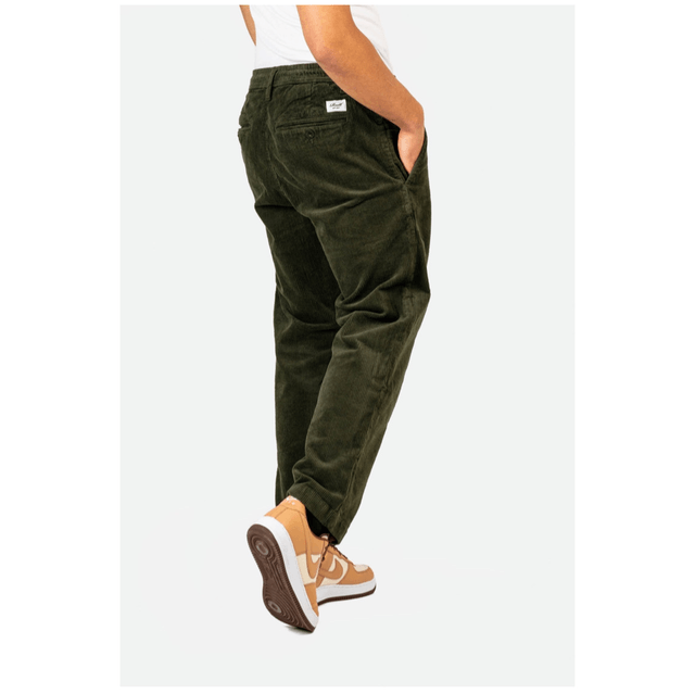 Reell Reflex Loose Chino Dark Green Cord