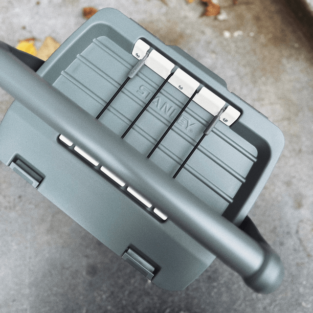 Stanley The Easy Carry Outdoor Cooler | 6.6L Polar