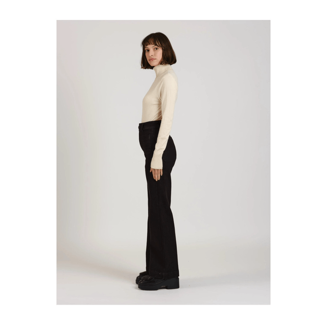 FAUVE high-waisted flared jeans Black
