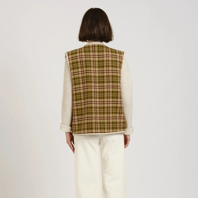 VALE reversible sleeveless jacket