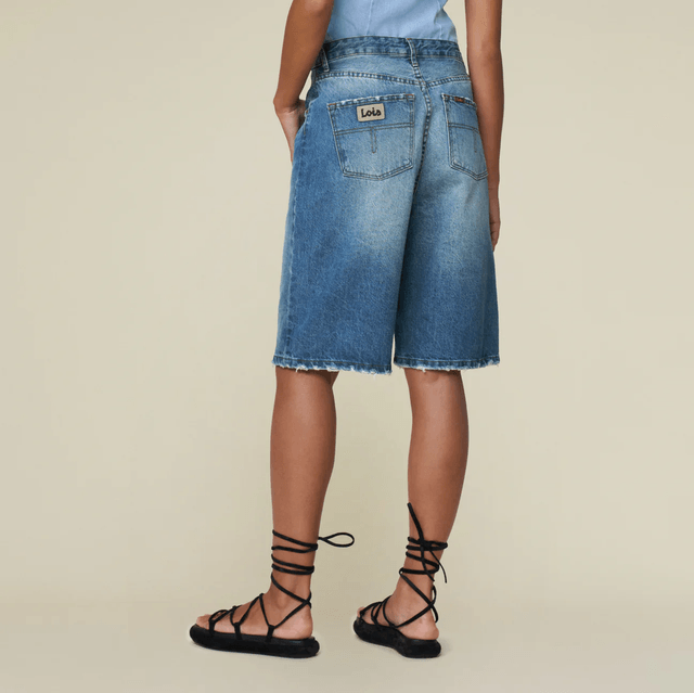 Lois Jeans Camille Short Jackson Distressed - High Rise Short