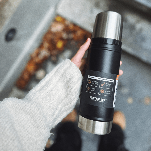 Stanley The Legendary Classic Bottle 0,47L Matte Black