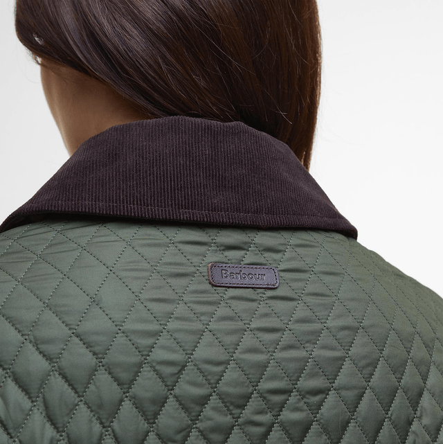 Barbour Oakham Quilted Cape Olive