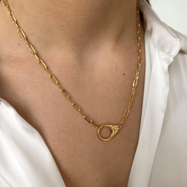Medium Oval Necklace Star Clasp