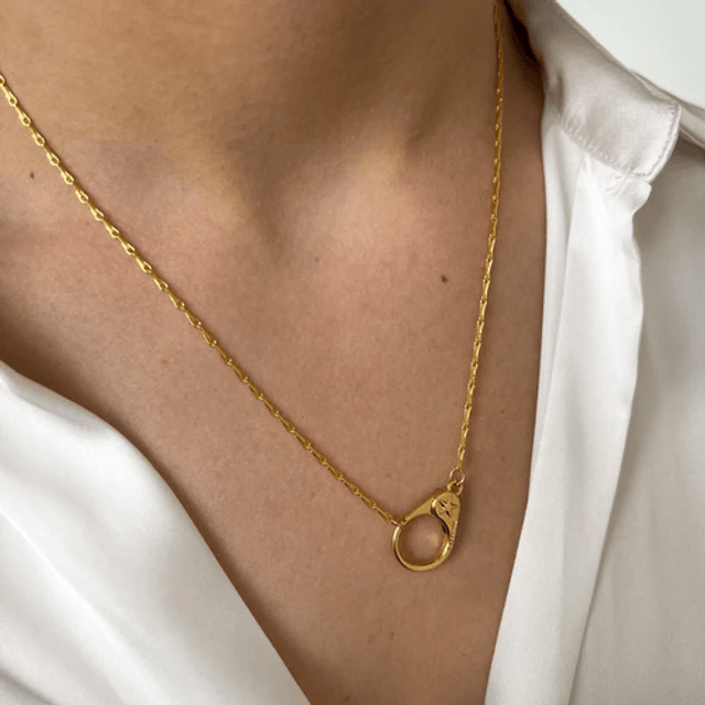 Fine Necklace Star Clasp