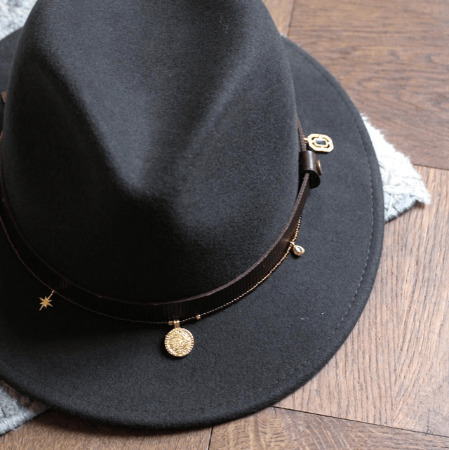 Hoed Ketting TS Brown Beads 