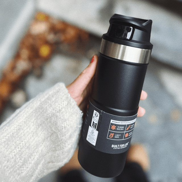 Stanley Trigger-Action Travel Mug 0,35L Matt Black 