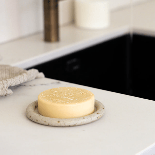 Minimuc Button Soap Dish