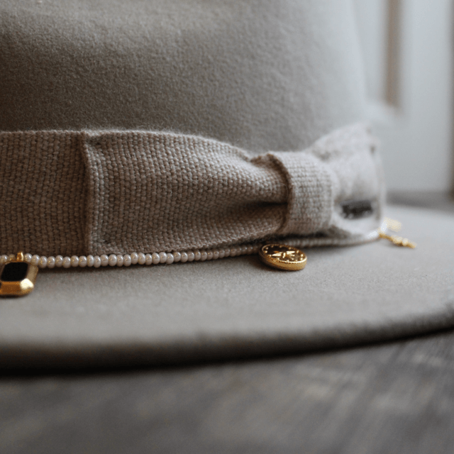 Hoed Ketting TS Off White Beads 