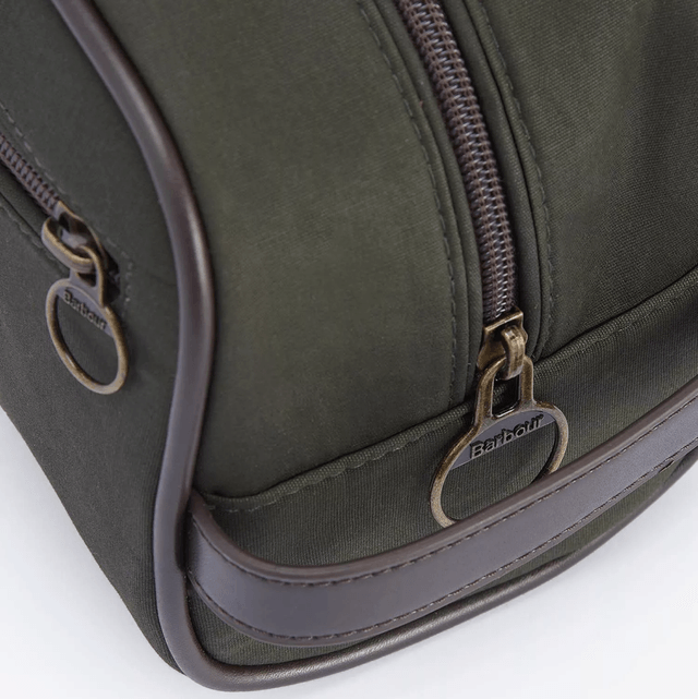 Barbour wax wash bag 