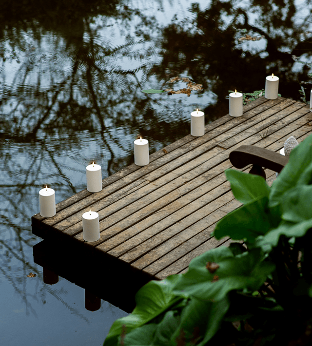 Outdoor Candle White 10,1 x 12,8 cm