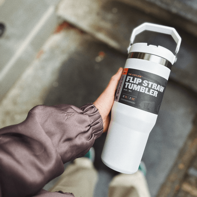 Stanley IceFlow™ Flip Straw Tumbler 0.89L Frost