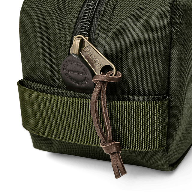 Filson Dryden Travel Pack Otter Green
