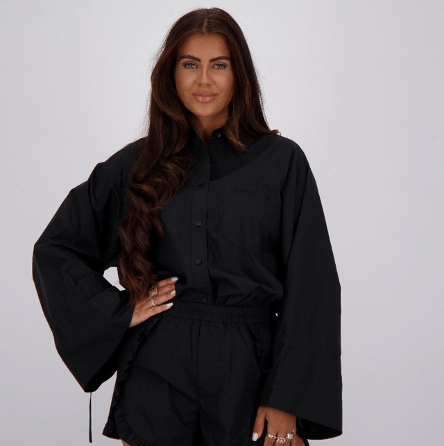 Reinders Blouse Short Ruffles True Black