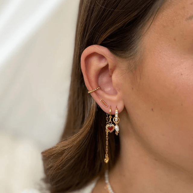 Base Pearl Dot Hoop