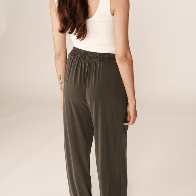 Soft Modal Pants Kaki 