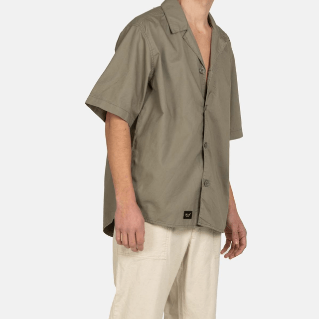 Reell Resort Shirt Olive