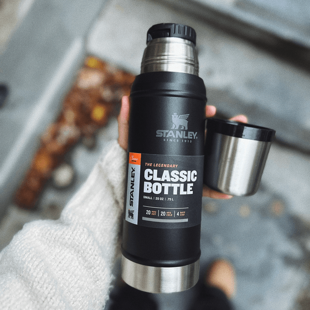 Stanley The Legendary Classic Bottle 0,75L Matte Black 