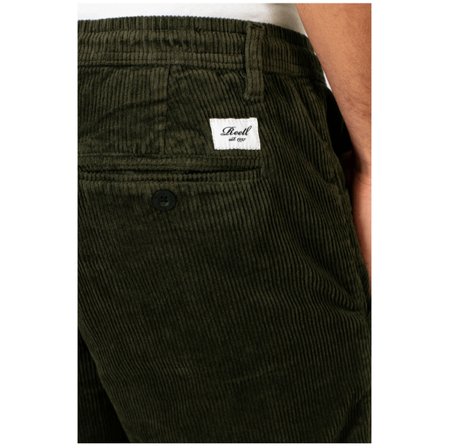 Reell Reflex Loose Chino Dark Green Cord