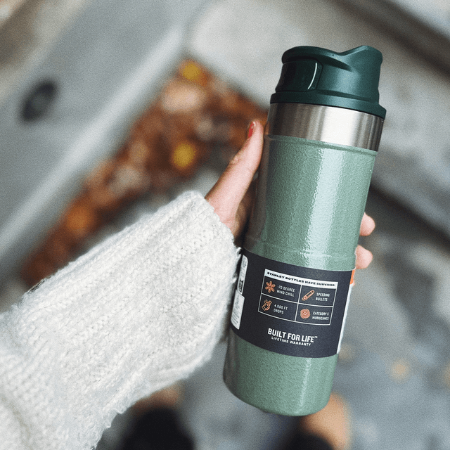 Stanley Trigger-Action Travel Mug 0,35L Hammertone Green