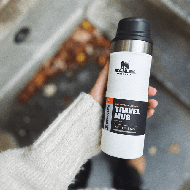 Stanley Trigger-Action Travel Mug 0,35L Polar 